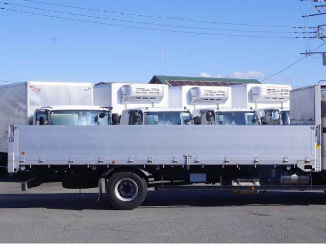 MITSUBISHI FUSOU FIGHTER 2019