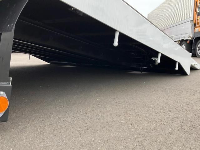 MITSUBISHI FUSOU SUPER GREAT 2024