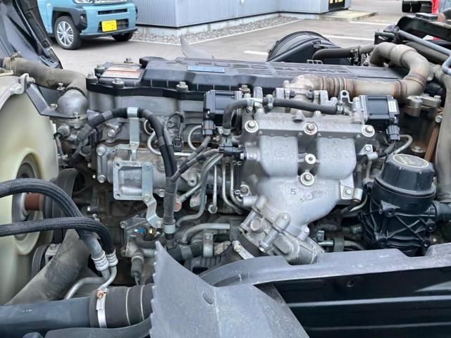 MITSUBISHI FUSOU FIGHTER 2016