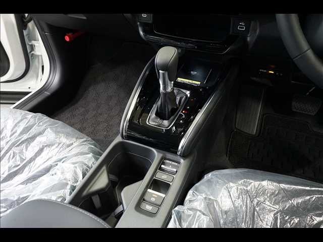 HONDA VEZEL e:HEV 2025