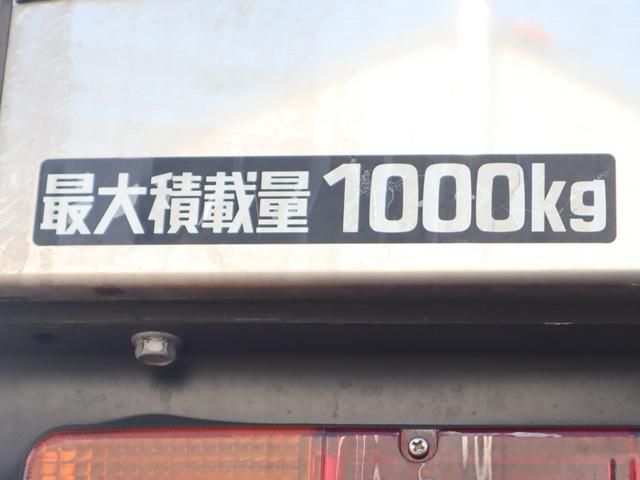 TOYOTA DYNA 2021