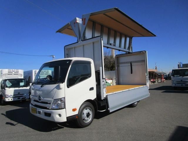 HINO DUTRO 2025