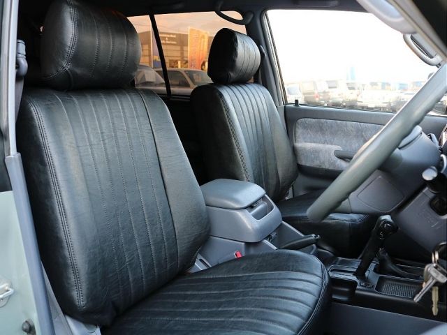 TOYOTA LANDCRUISER PRADO 2001