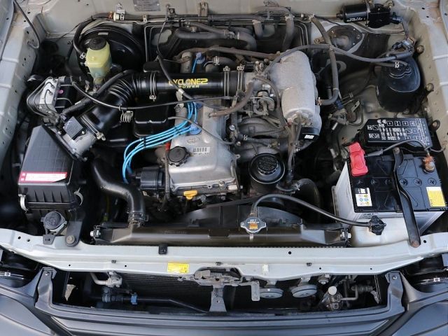 TOYOTA LANDCRUISER PRADO 2001