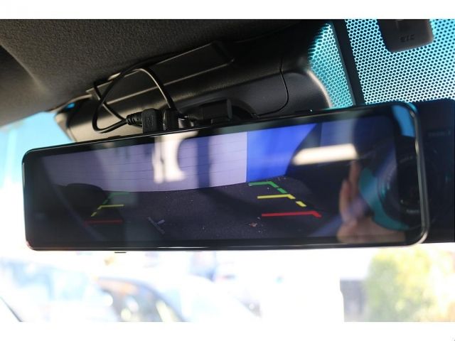 TOYOTA HIACE van 4WD 2024