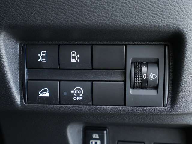 MITSUBISHI DELICA MINI 2023