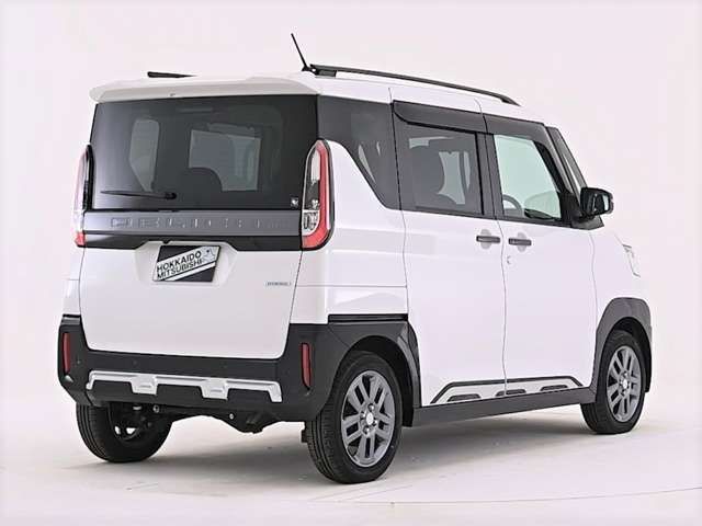 MITSUBISHI DELICA MINI 2023