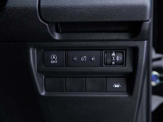 MITSUBISHI TRITON 2025