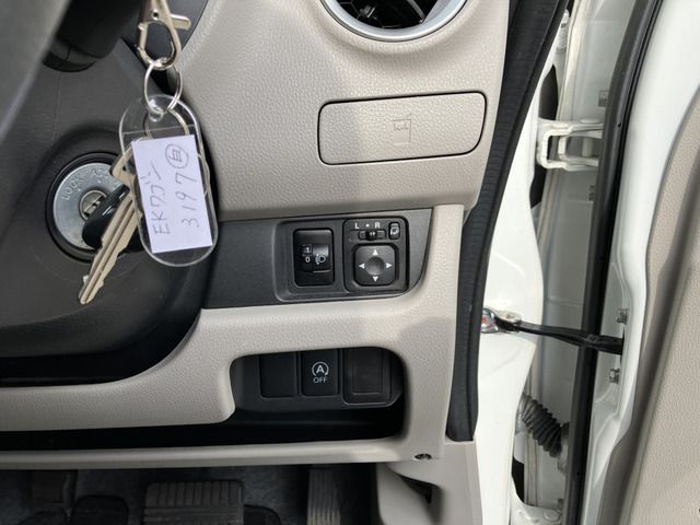 MITSUBISHI eK WAGON 2014