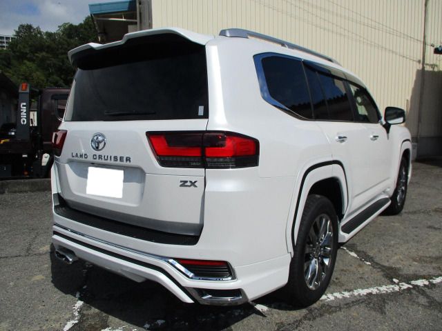 TOYOTA LANDCRUISER wagon 2024