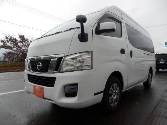 NISSAN NV350 CARAVAN 4WD 2014