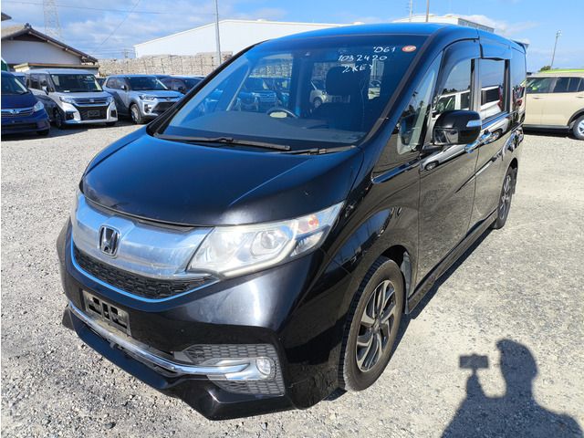 HONDA STEPWAGON SPADA 2016