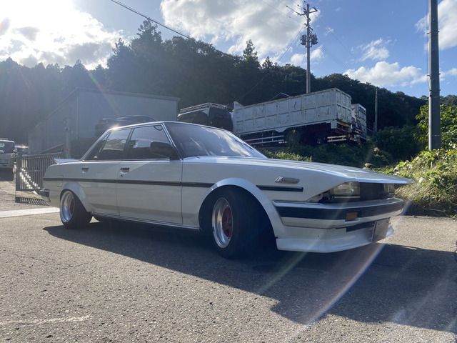 TOYOTA CRESTA 1986
