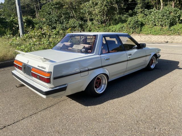 TOYOTA CRESTA 1986