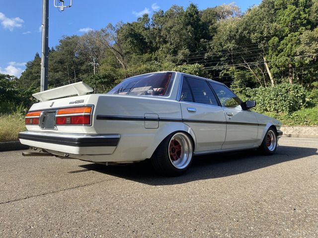 TOYOTA CRESTA 1986
