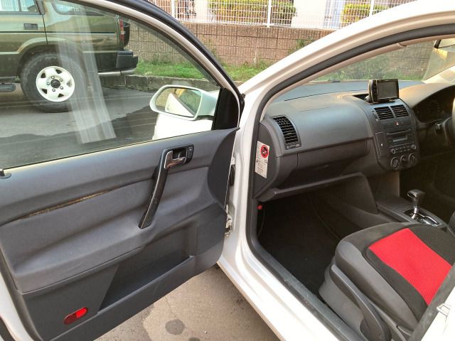 VOLKSWAGEN VOLKSWAGEN POLO 2009
