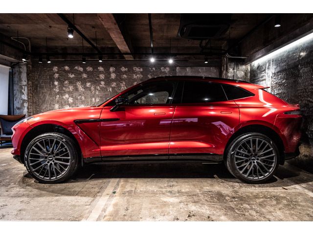 ASTON MARTIN ASTON MARTIN SUV 2022