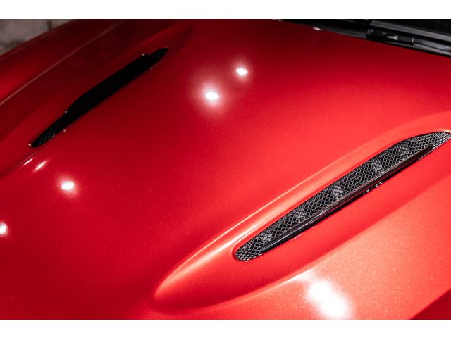 ASTON MARTIN ASTON MARTIN SUV 2022