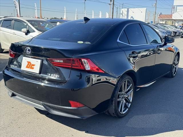 TOYOTA LEXUS IS300h 2013