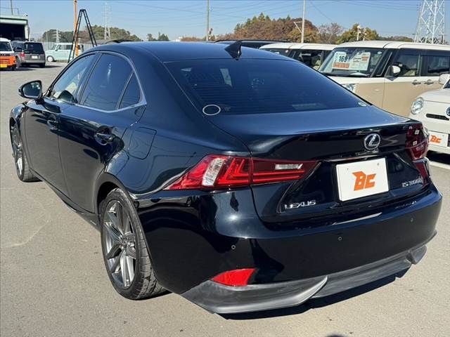 TOYOTA LEXUS IS300h 2013