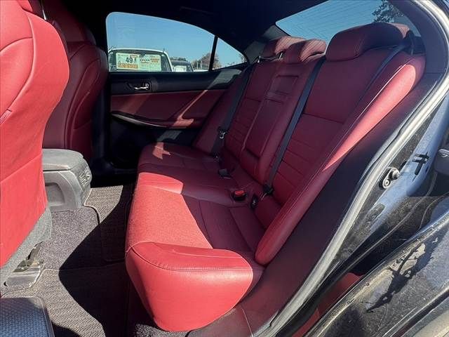 TOYOTA LEXUS IS300h 2013