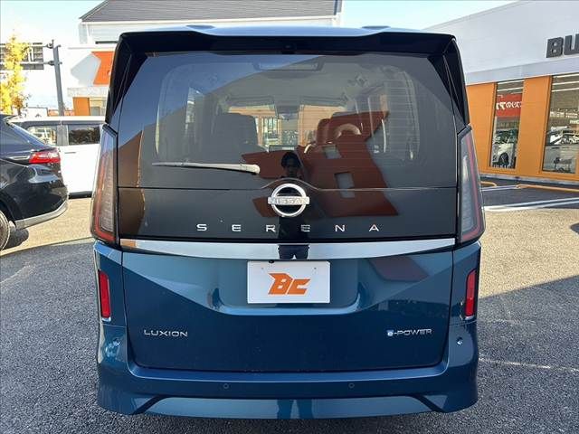 NISSAN SERENA  WG 2024