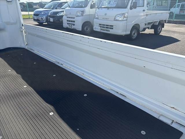 SUZUKI CARRY truck 2014