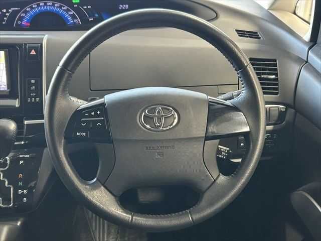 TOYOTA ESTIMA HYBRID 4WD 2012