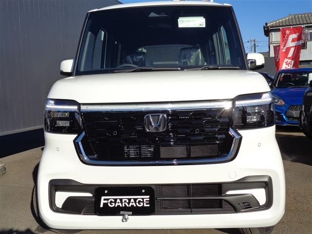 HONDA N BOX CUSTOM 4WD 2025