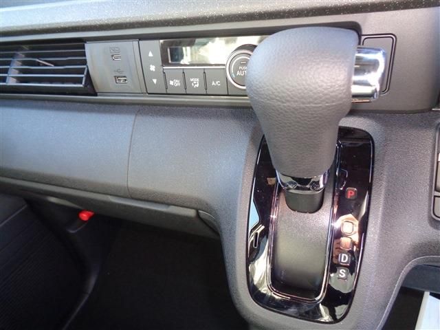 HONDA N BOX CUSTOM 4WD 2025