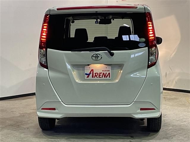 TOYOTA ROOMY 4WD 2023