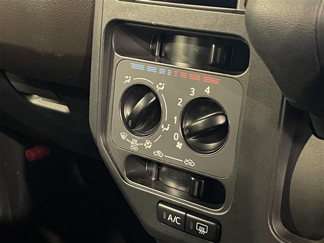 TOYOTA ROOMY 4WD 2023