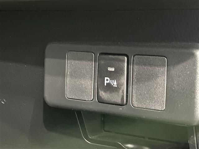 TOYOTA ROOMY 4WD 2023