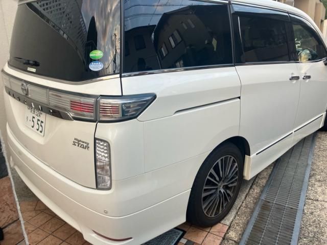 NISSAN ELGRAND 2015