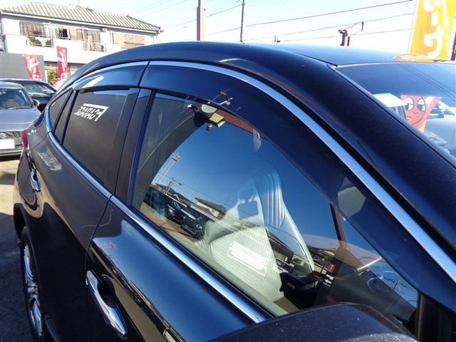 TOYOTA HARRIER HYBRID 2023