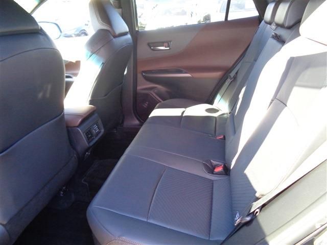 TOYOTA HARRIER HYBRID 2023