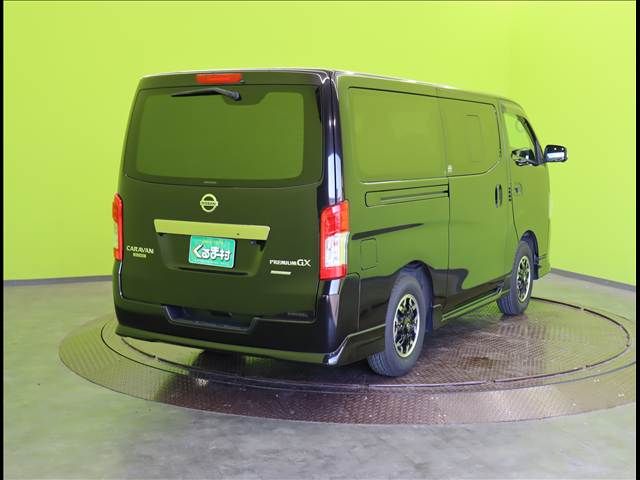 NISSAN NV350 CARAVAN 4WD 2020