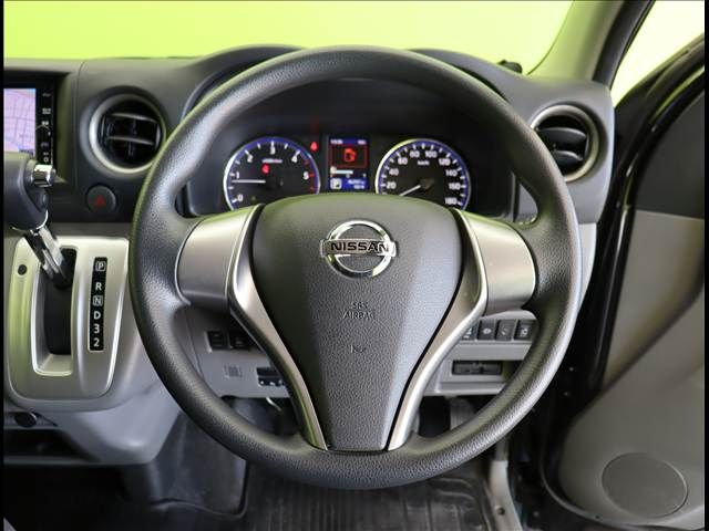 NISSAN NV350 CARAVAN 4WD 2020