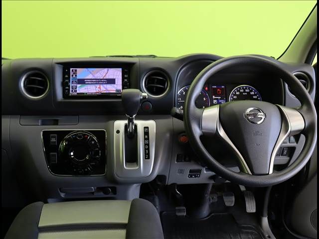 NISSAN NV350 CARAVAN 4WD 2020