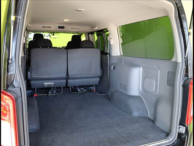 NISSAN NV350 CARAVAN 4WD 2020