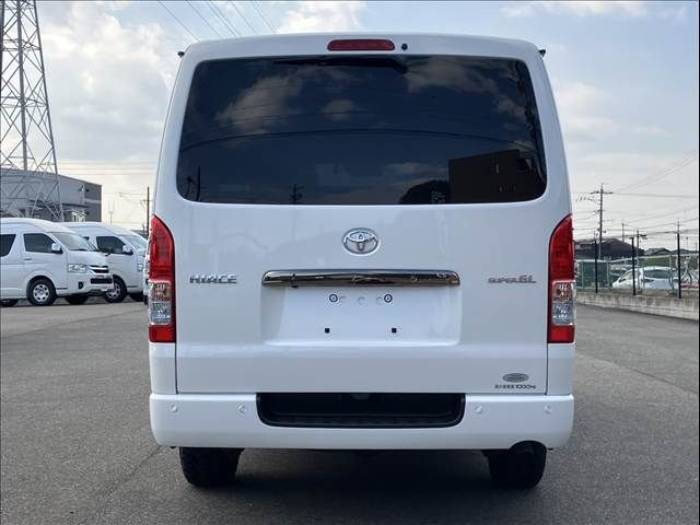 TOYOTA HIACE van 2WD 2024