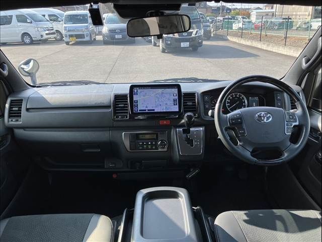 TOYOTA HIACE van 2WD 2024