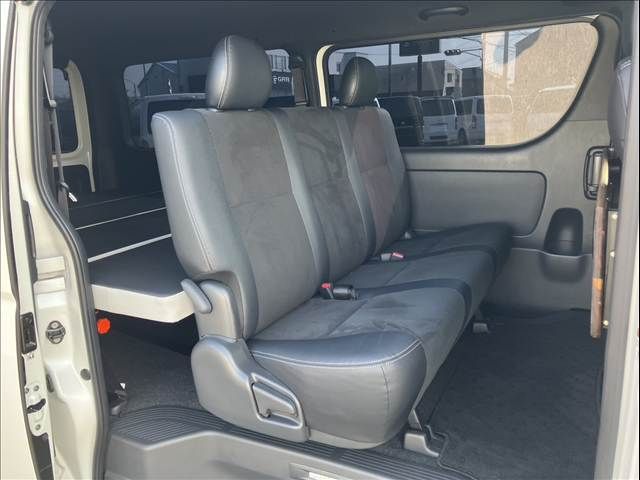 TOYOTA HIACE van 2WD 2024