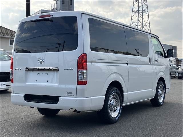 TOYOTA HIACE van 2WD 2024
