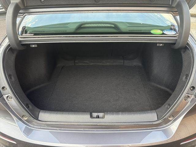 HONDA INSIGHT sedan 2019