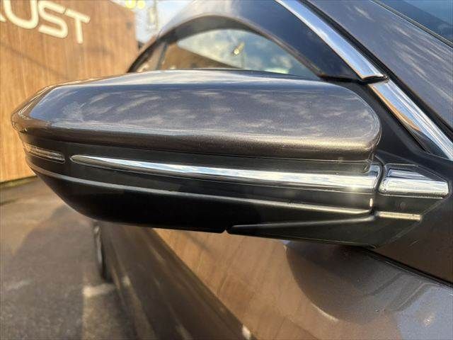 HONDA INSIGHT sedan 2019