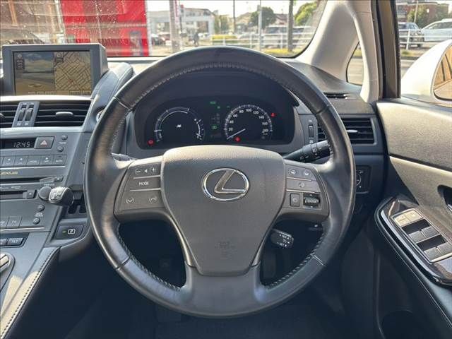 TOYOTA LEXUS HS250h 2010