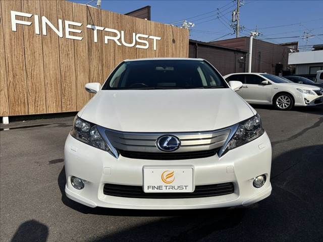 TOYOTA LEXUS HS250h 2010