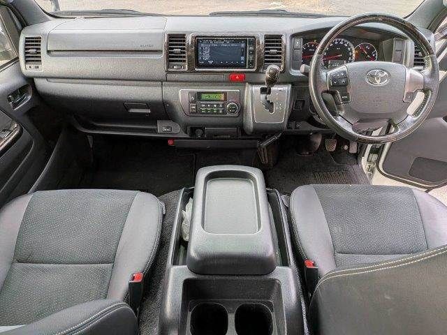 TOYOTA HIACE van 2WD 2019