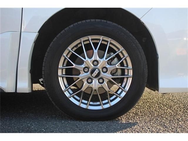 TOYOTA NOAH HYBRID 2018